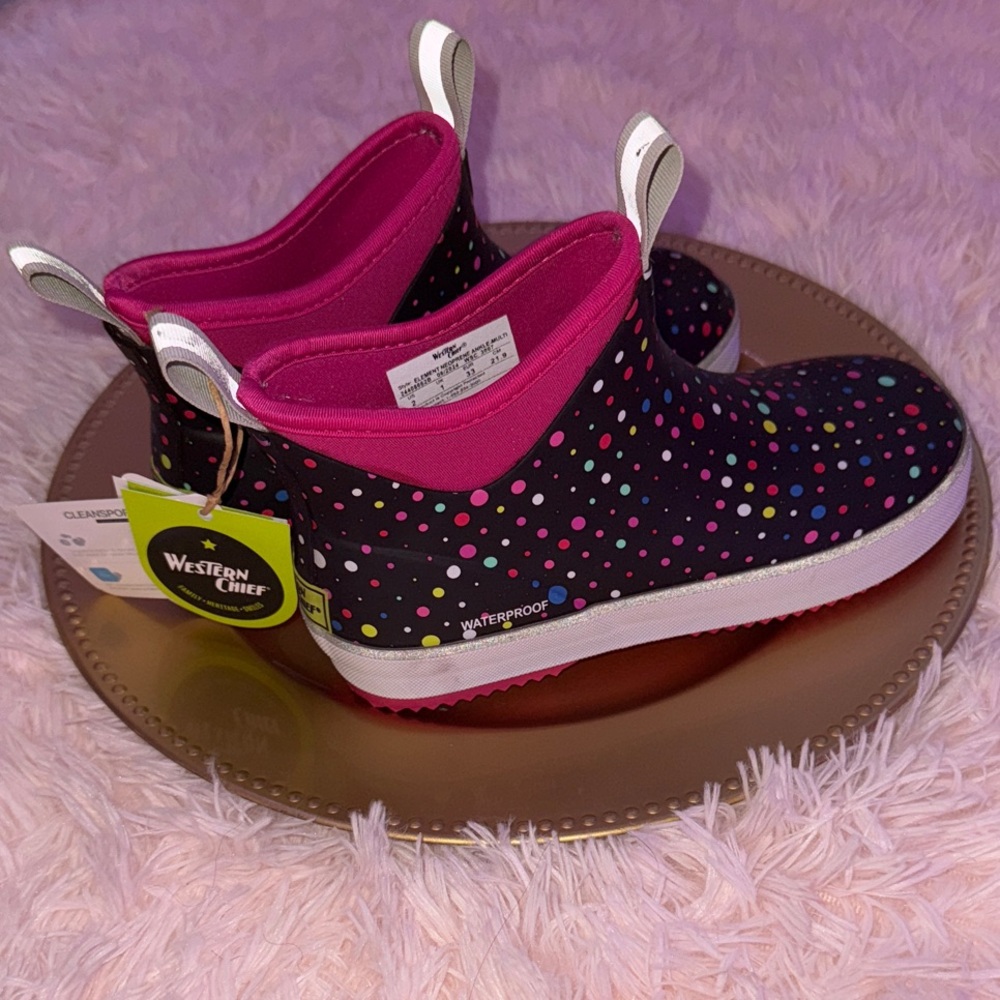 Western Chief Kids' Multicolor Polka Dot Boots - Black and Pink